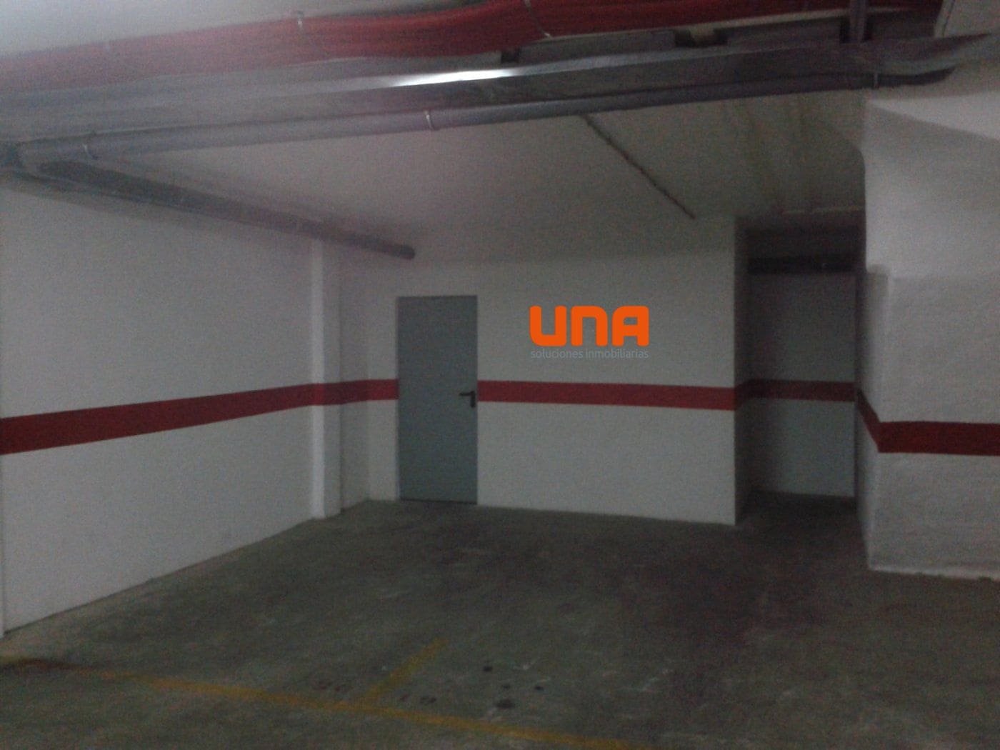 4 soveværelse Rækkehus til salg i Cordoba by med swimmingpool garage - € 380.000 (Ref: 9519098)