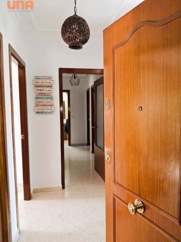 4 chambre Appartement à vendre à Cordoue ville - 120 000 € (Ref: 9530817)