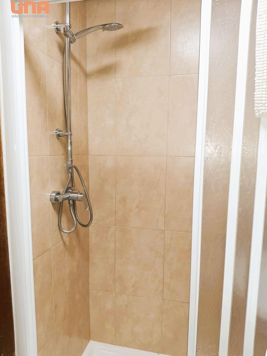 4 makuuhuone Asunto myytävänä paikassa Cordoba kaupunki - 120 000 € (Ref: 9530817)