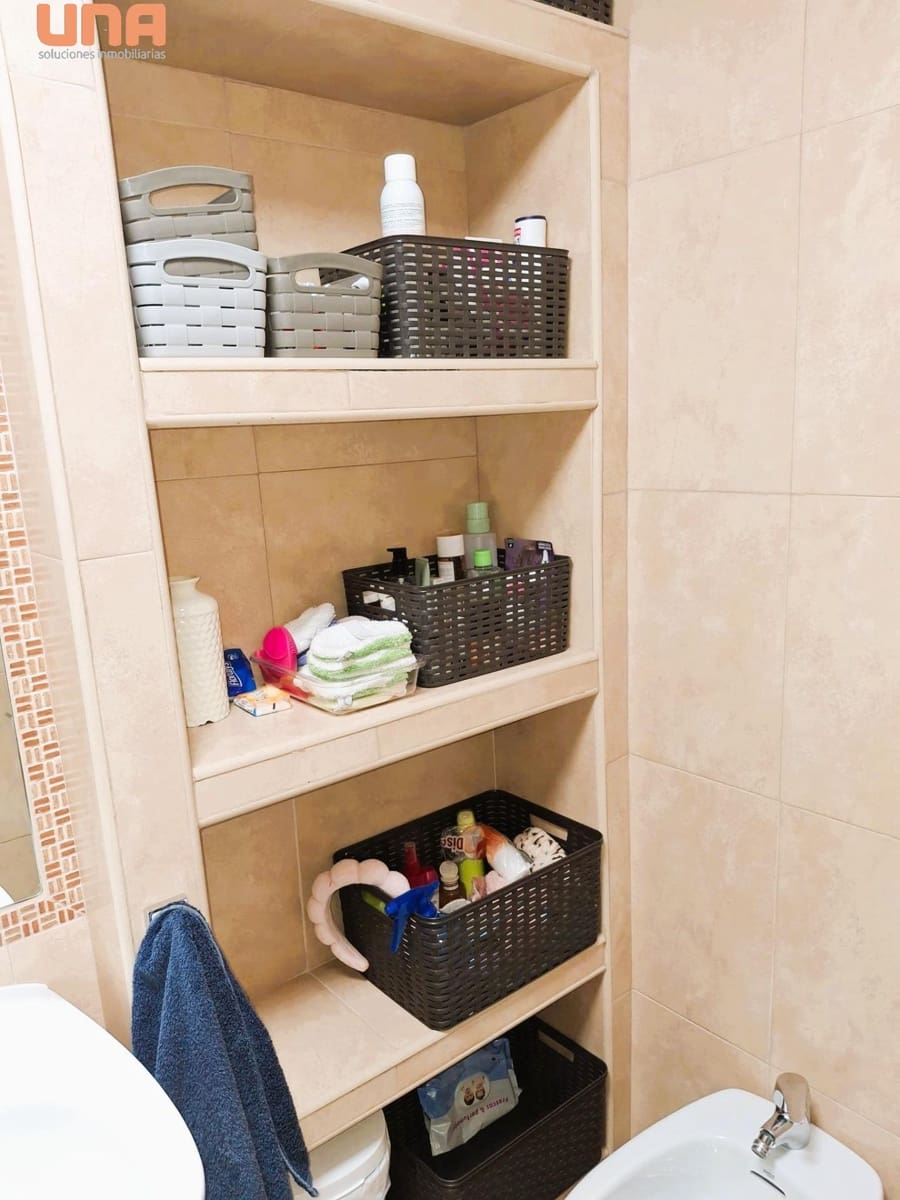 4 makuuhuone Asunto myytävänä paikassa Cordoba kaupunki - 120 000 € (Ref: 9530817)