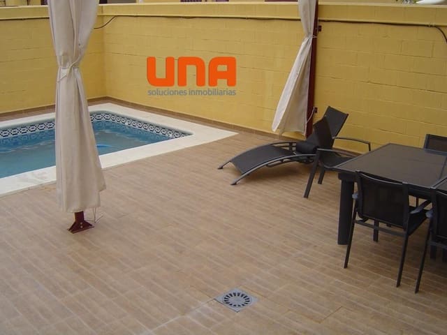 4 chambre Maison de Ville à vendre à El Higueron, Cordoue ville avec piscine garage - 285 000 € (Ref: 9530819)