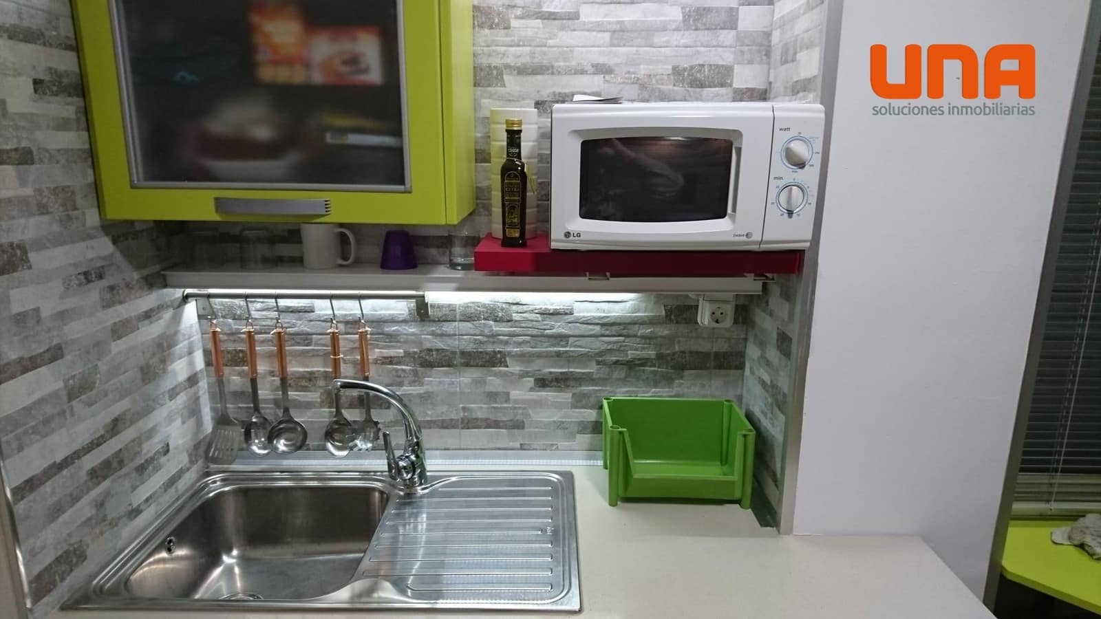 4 chambre Maison de Ville à vendre à El Higueron avec piscine garage - 285 000 € (Ref: 9530819)