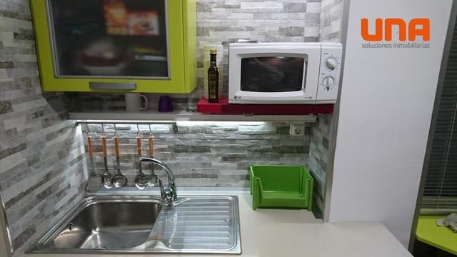 4 chambre Maison de Ville à vendre à El Higueron, Cordoue ville avec piscine garage - 285 000 € (Ref: 9530819)