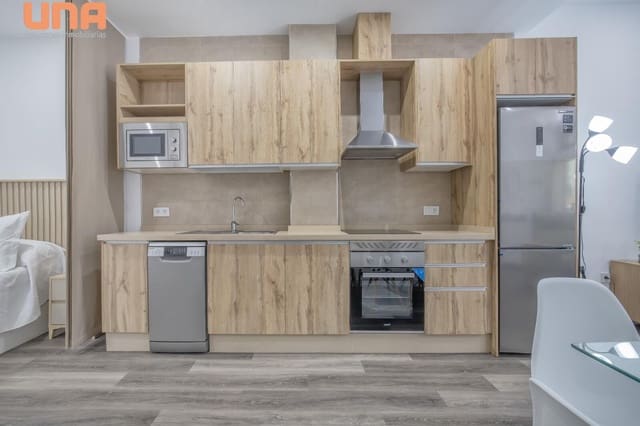 Loft para arrendar em Córdova cidade - 595 € (Ref: 9533882)