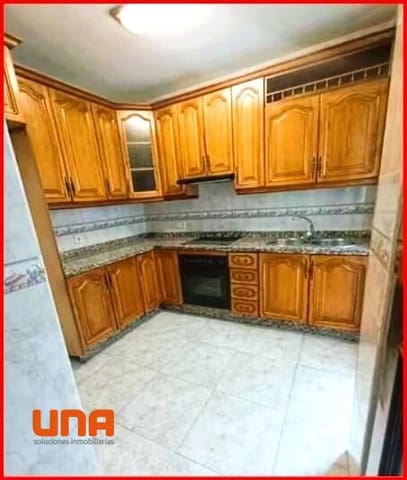 3 soveværelse Lejlighed til salg i Córdoba by - € 123.500 (Ref: 9562024)