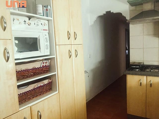 2 soveværelse Lejlighed til salg i San Lorenzo, Córdoba by - € 115.900 (Ref: 9565372)