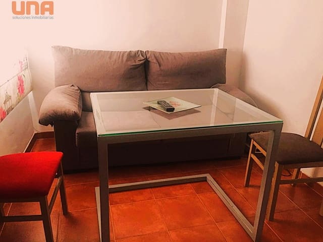 2 soveværelse Lejlighed til salg i San Lorenzo, Córdoba by - € 115.900 (Ref: 9565372)