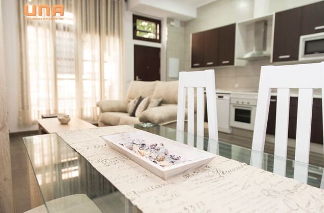 1 soveværelse Loft til leje i El Tablero, Córdoba by - € 595 (Ref: 9568955)