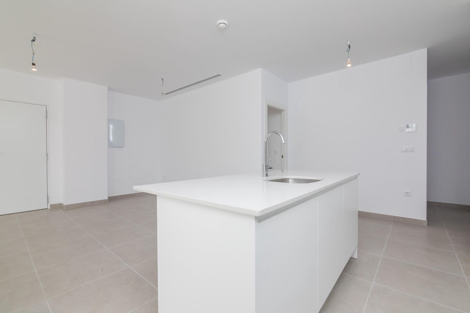 3 makuuhuone Huvila myytävänä paikassa Polop mukana uima-altaan 
autotalli - 510 000 € (Ref: 7952589)