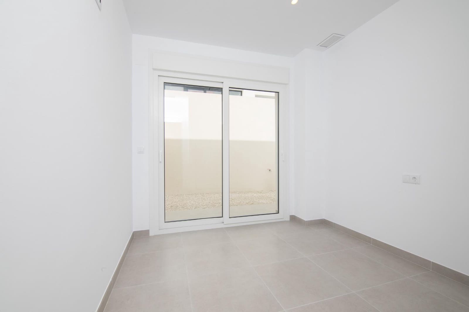 3 makuuhuone Huvila myytävänä paikassa Polop mukana uima-altaan 
autotalli - 510 000 € (Ref: 7952589)