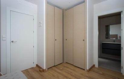 3 soveværelse Bungalow til salg i Monforte del Cid med swimmingpool garage - € 315.000 (Ref: 8254108)