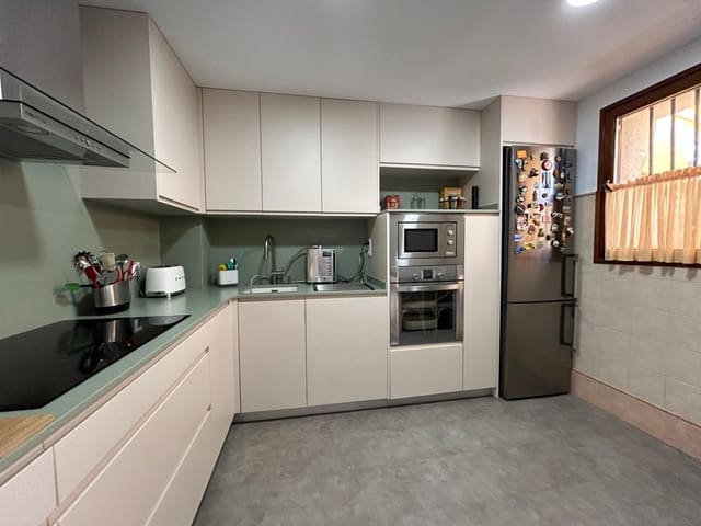 4 bedroom Terraced Villa for sale in Gran Alacant, Santa Pola with pool garage - € 620,000 (Ref: 8322991)