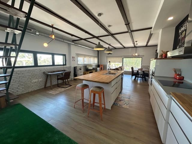 2 bedroom Loft for sale in Gran Alacant, Santa Pola with pool - € 350,000 (Ref: 8322992)