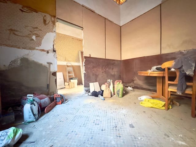 3 bedroom Townhouse for sale in Elche / Elx - € 92,000 (Ref: 8662503)