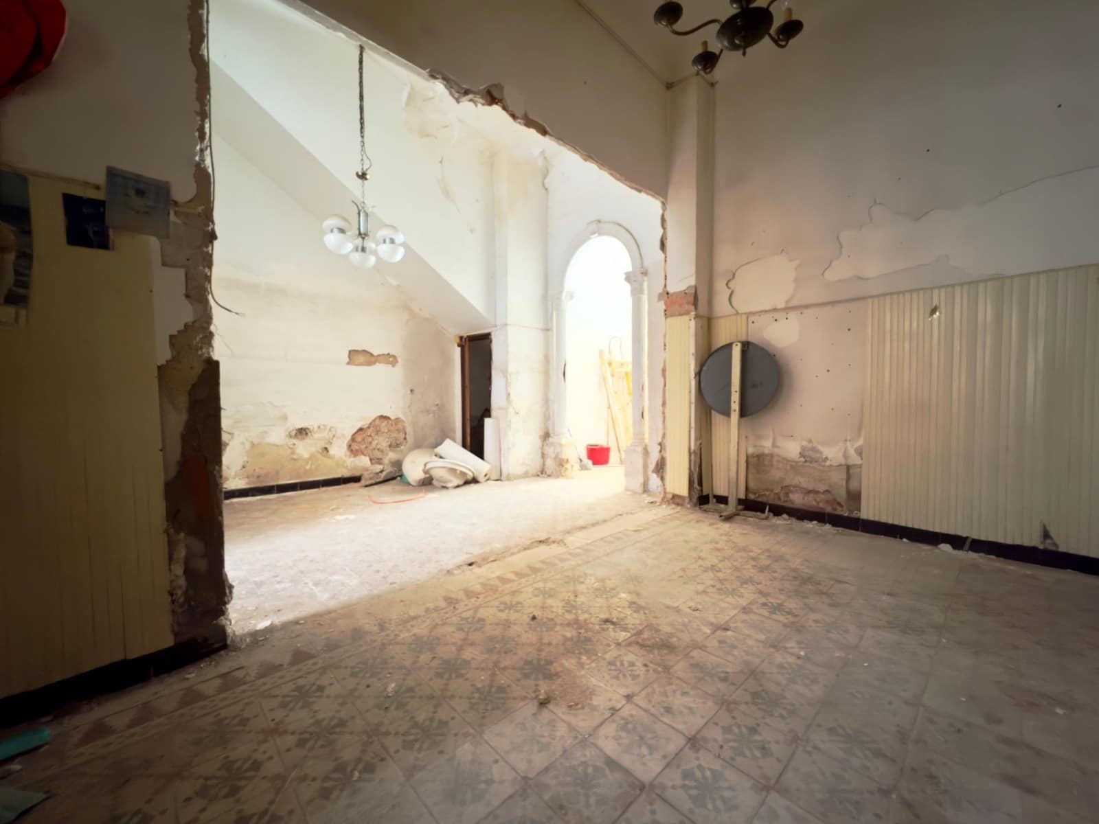 7 bedroom Townhouse for sale in Elche / Elx - € 158,000 (Ref: 8816028)