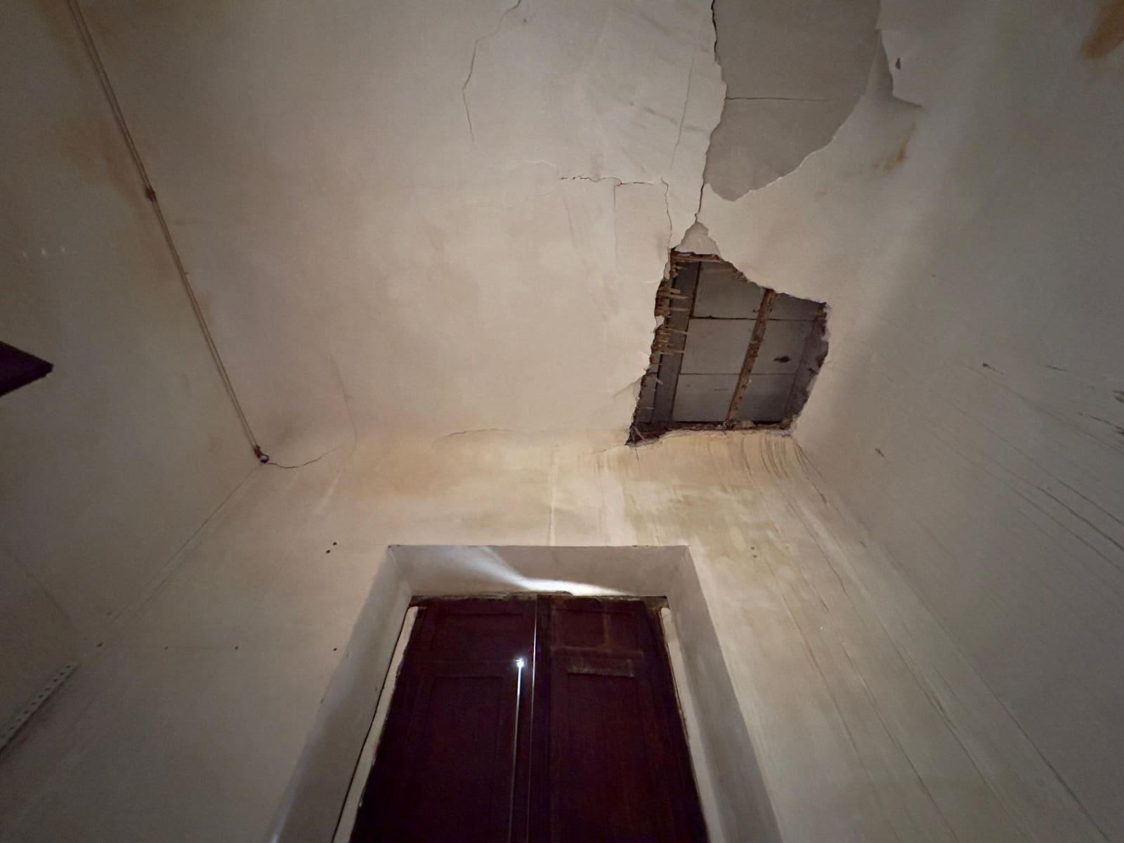 7 bedroom Townhouse for sale in Elche / Elx - € 158,000 (Ref: 8816028)