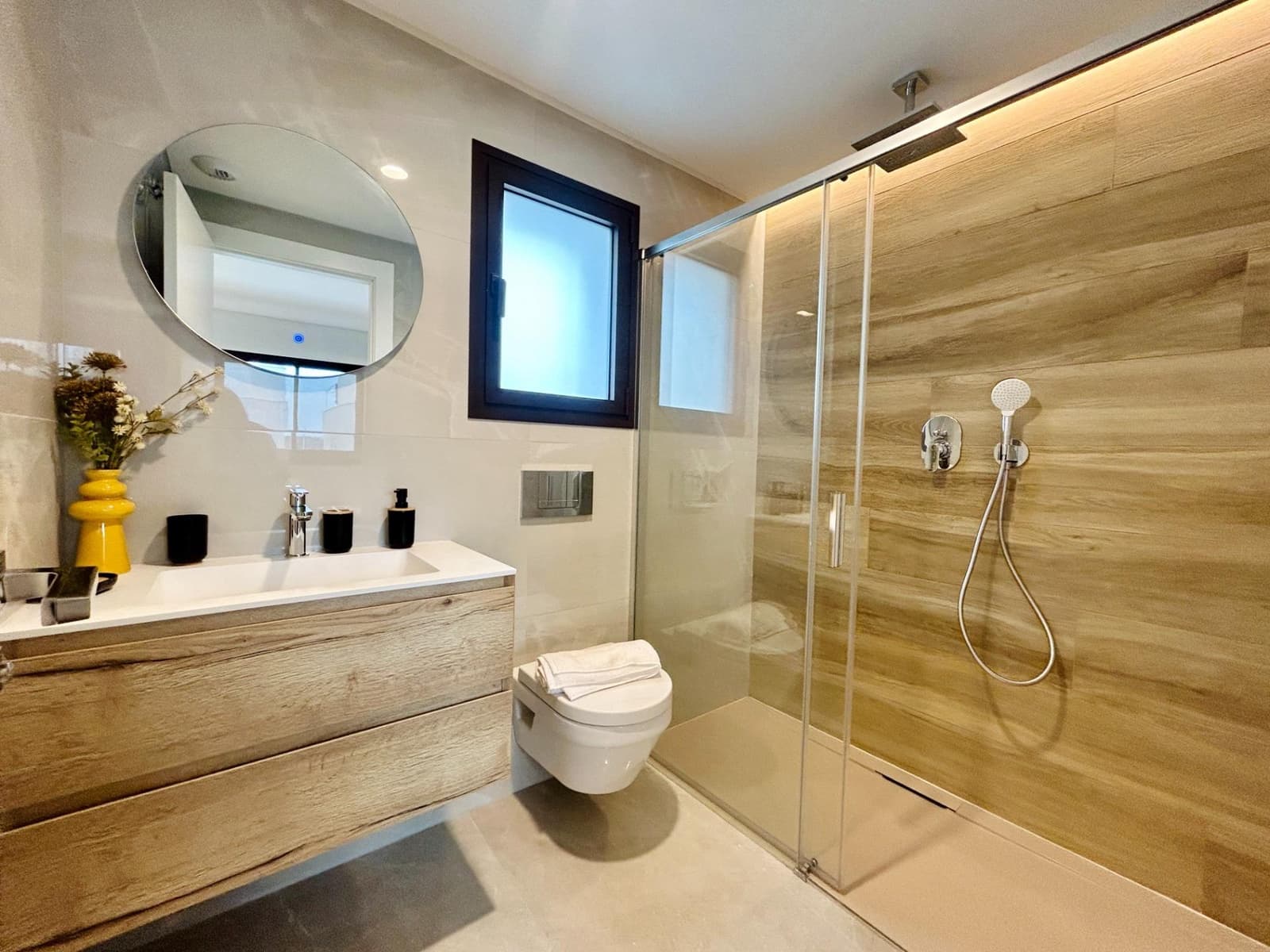 3 soverom Villa til salgs i El Pinet med svømmebasseng garasje - € 535 000 (Ref: 8854780)