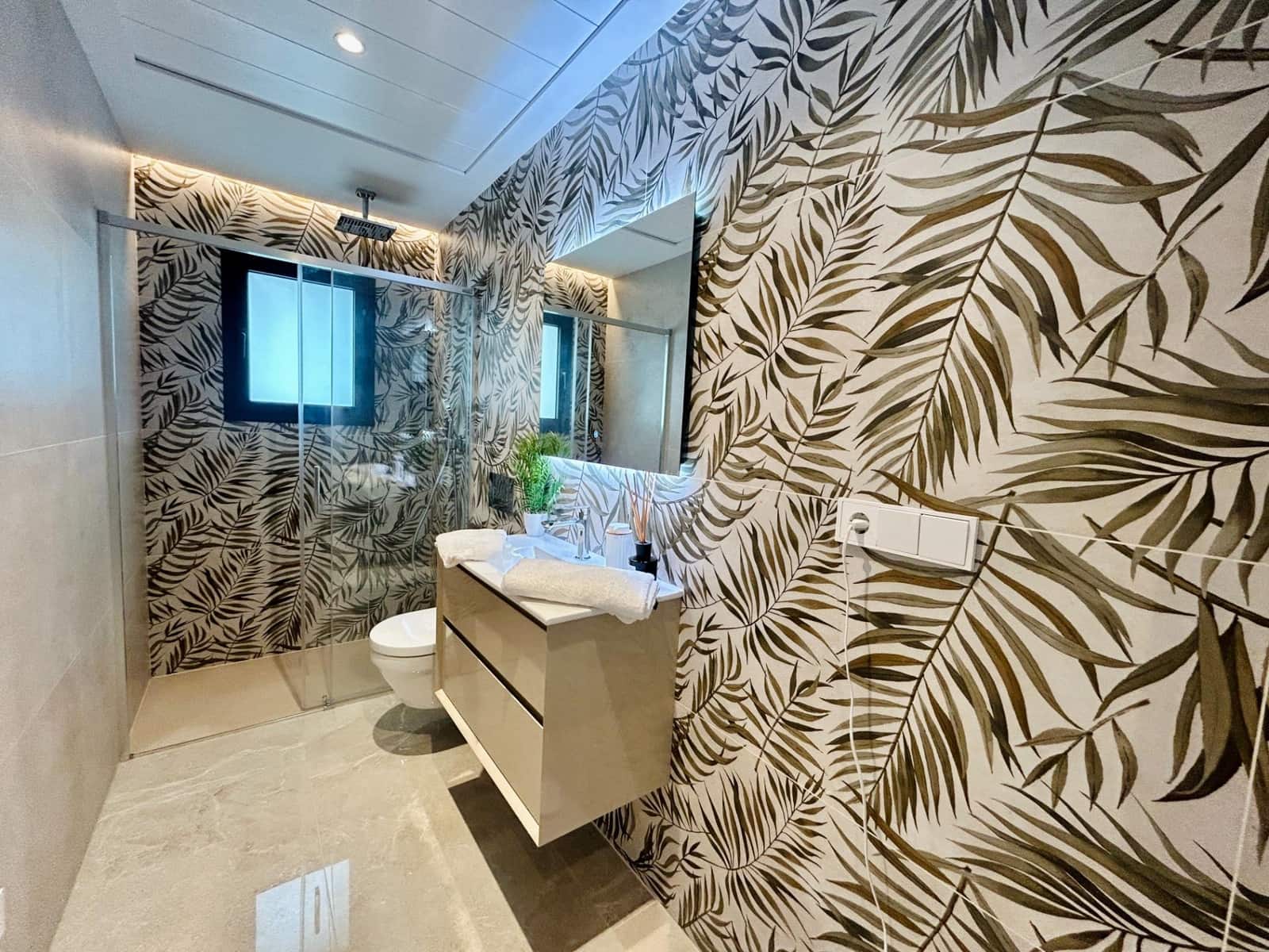 3 soverom Villa til salgs i El Pinet med svømmebasseng garasje - € 535 000 (Ref: 8854780)