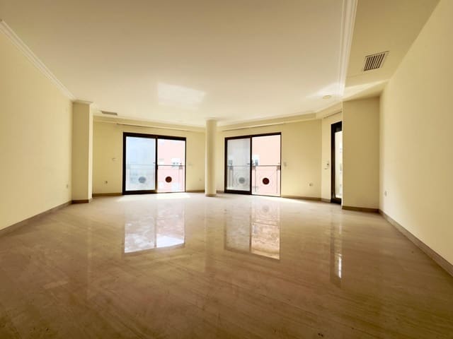 5 soveværelse Lejlighed til salg i Centro, Elche / Elx med garage - € 600.000 (Ref: 8932138)