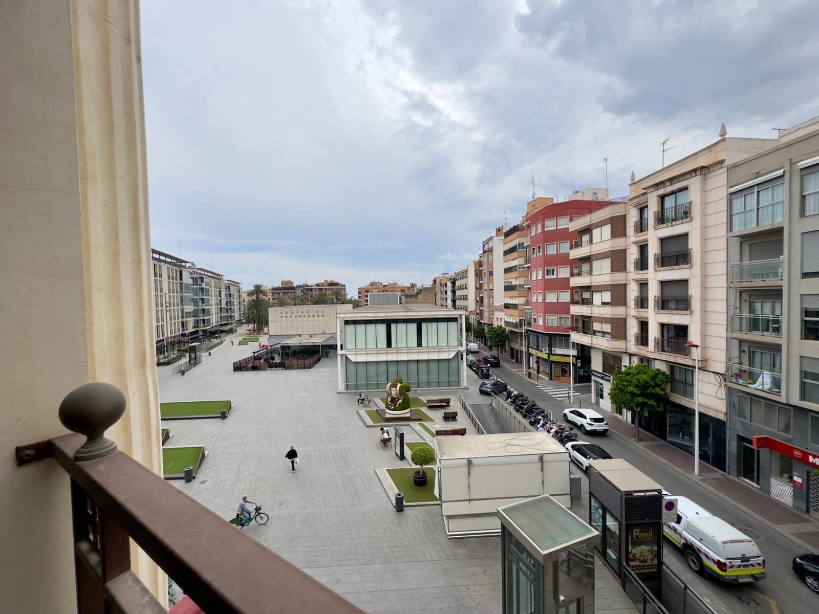 5 soveværelse Lejlighed til salg i Elche / Elx med garage - € 600.000 (Ref: 8932138)