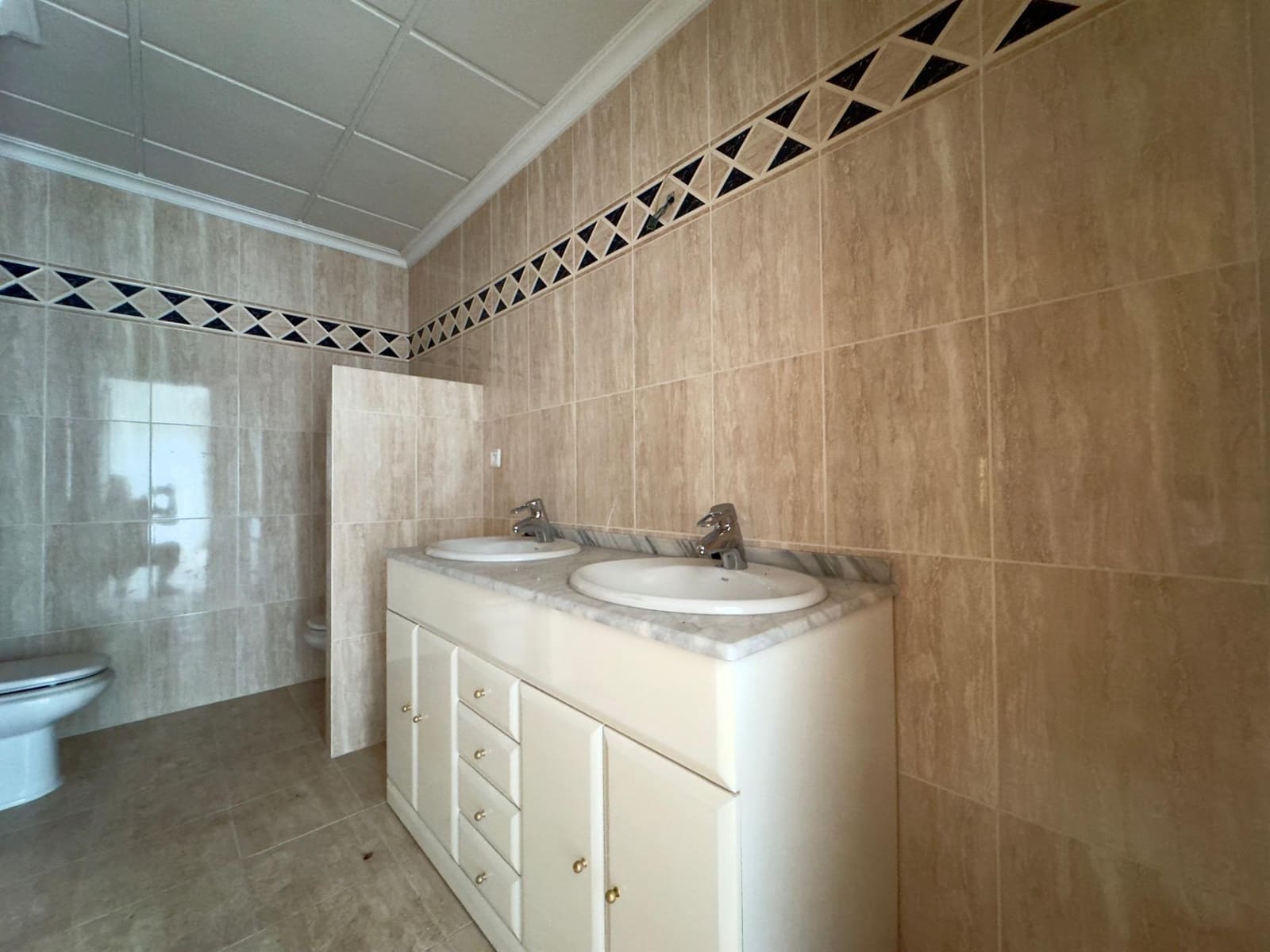 5 soveværelse Lejlighed til salg i Elche / Elx med garage - € 600.000 (Ref: 8932138)