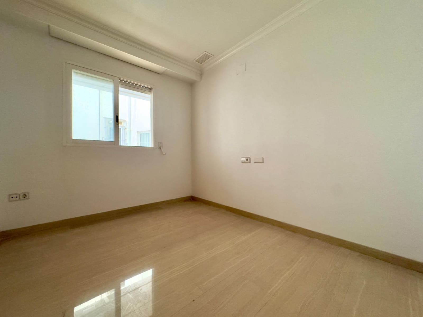 5 soveværelse Lejlighed til salg i Elche / Elx med garage - € 600.000 (Ref: 8932138)