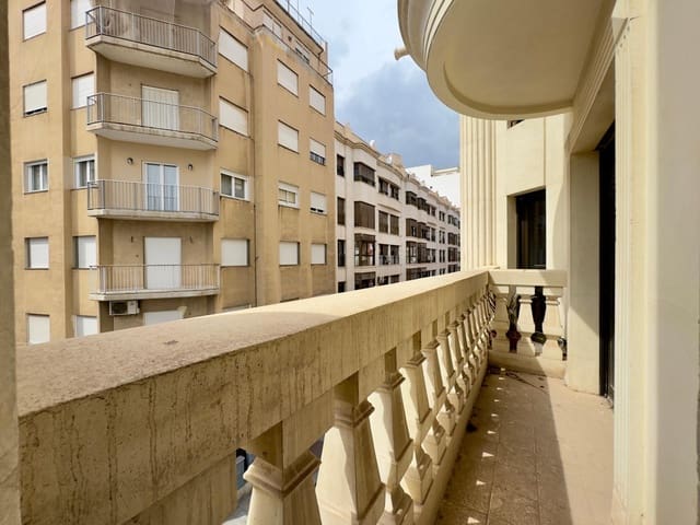 5 soveværelse Lejlighed til salg i Centro, Elche / Elx med garage - € 600.000 (Ref: 8932138)