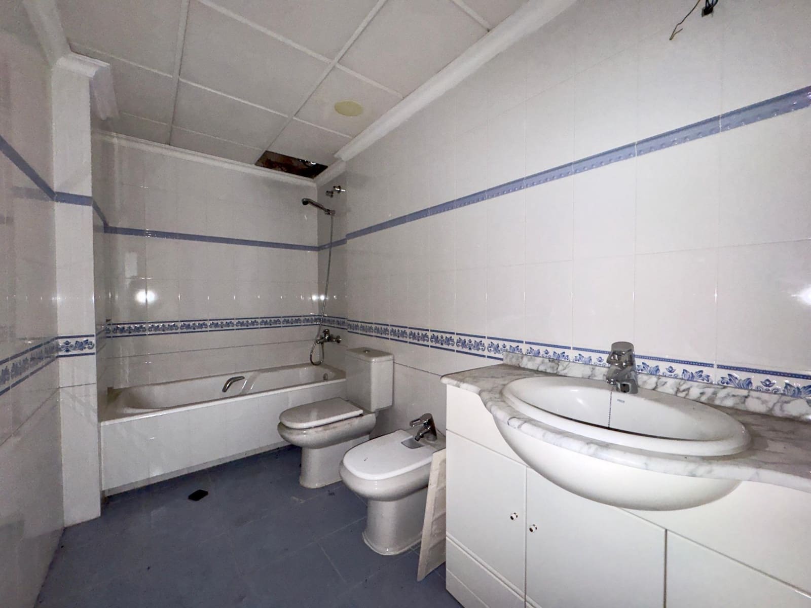 5 soveværelse Lejlighed til salg i Elche / Elx med garage - € 600.000 (Ref: 8932138)