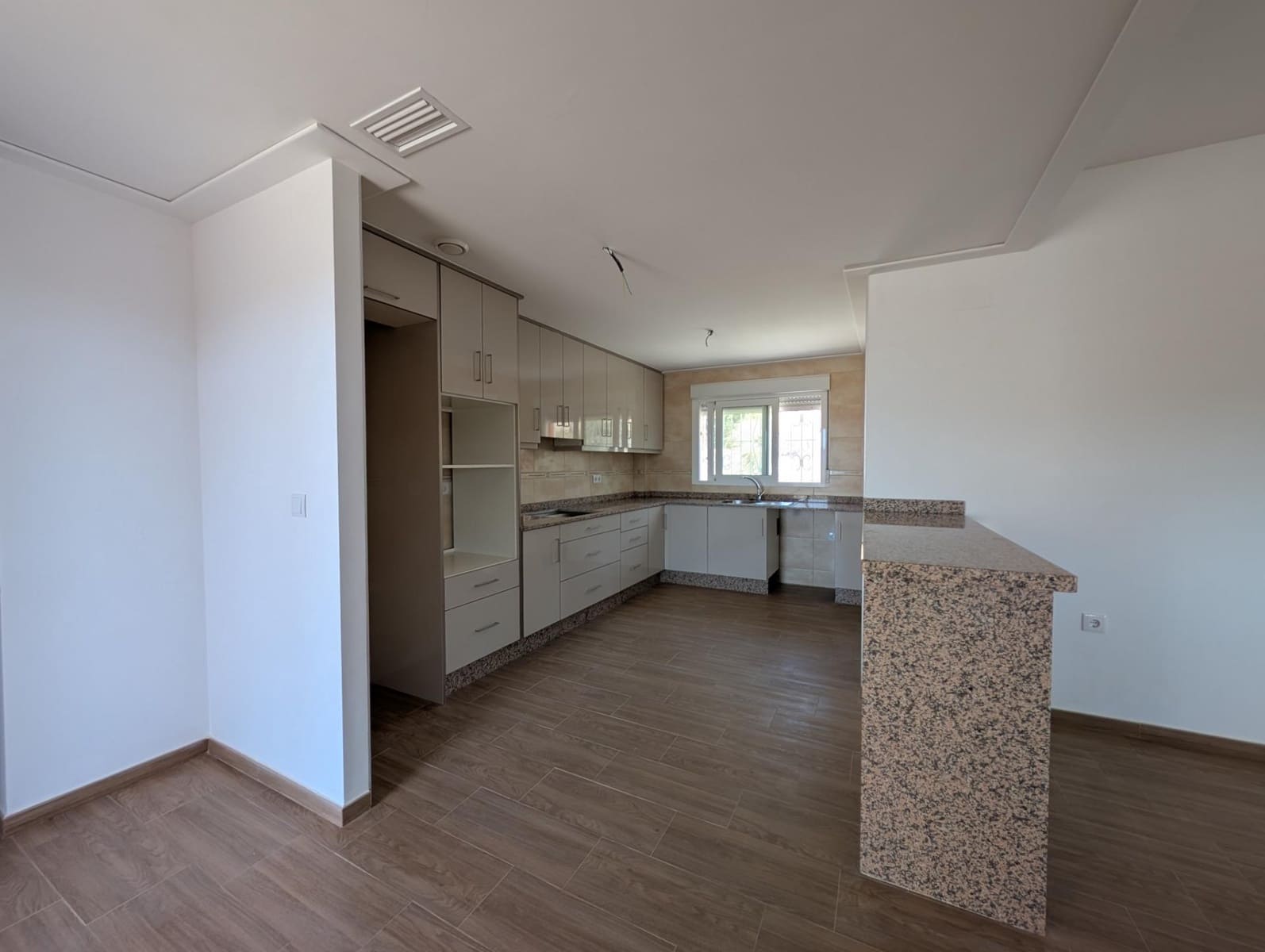 3 sypialnia Willa na sprzedaż w Macisvenda - 280 000 € (Ref: 9193868)