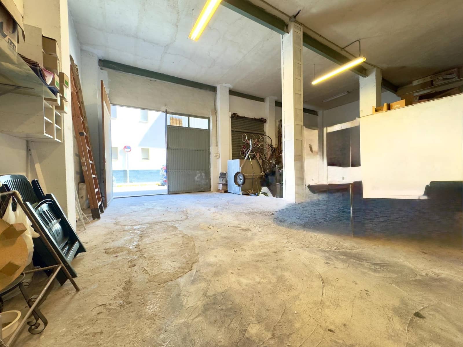 Local Commercial à vendre à Aspe avec garage - 79 000 € (Ref: 9208372)