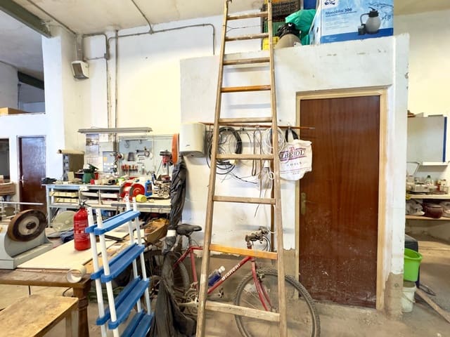 Commercial for sale in Aspe with garage - € 79,000 (Ref: 9208372)