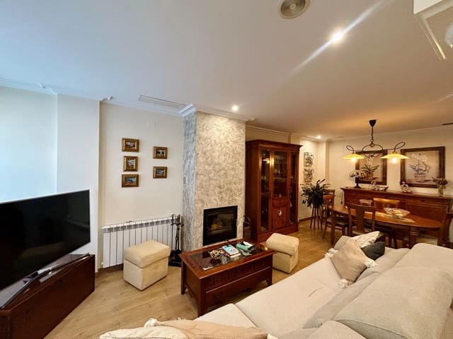 3 soveværelse Bungalow til salg i Elche / Elx med swimmingpool garage - € 445.000 (Ref: 9232630)