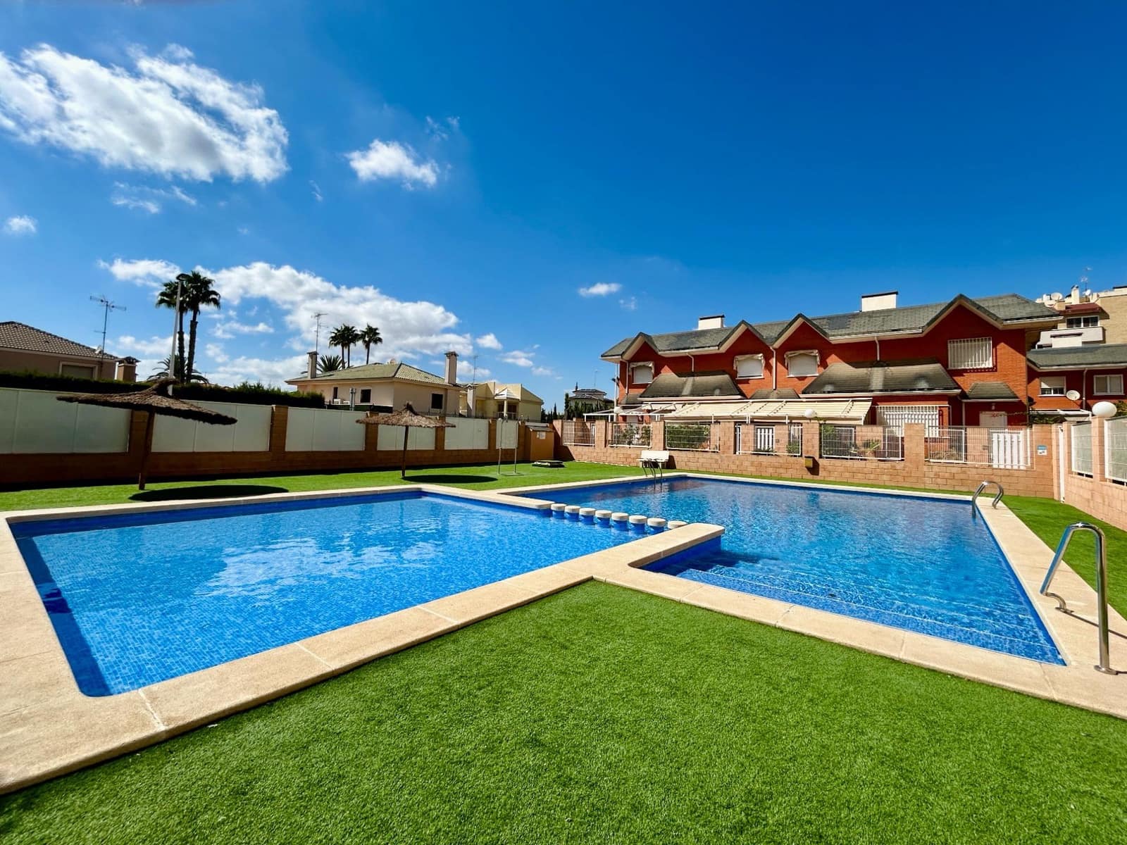 3 soverom Bungalow til salgs i Elche / Elx med svømmebasseng garasje - € 445 000 (Ref: 9232630)