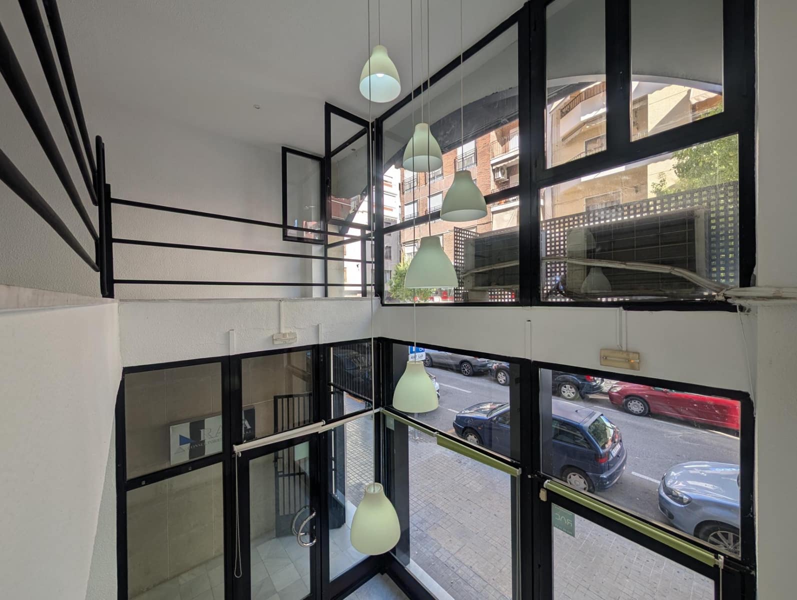 Erhverv til leje i Elche / Elx - € 650 (Ref: 9242999)