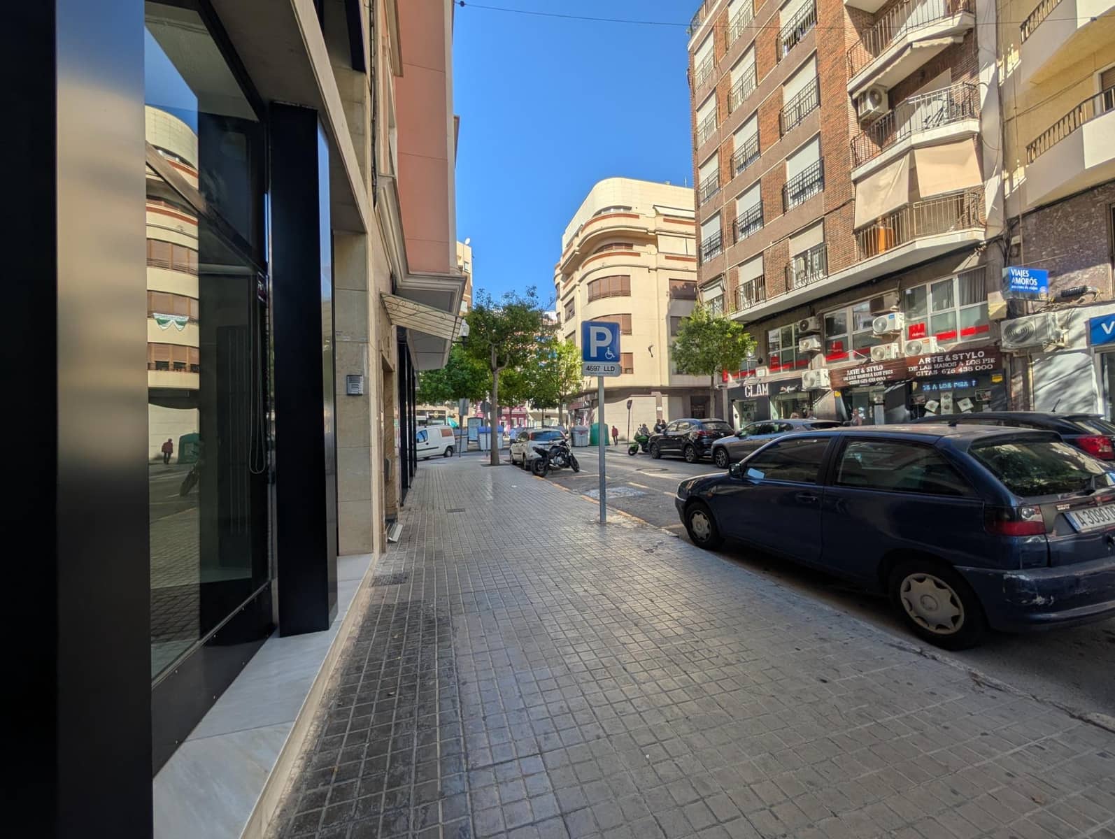 Erhverv til leje i Elche / Elx - € 650 (Ref: 9242999)