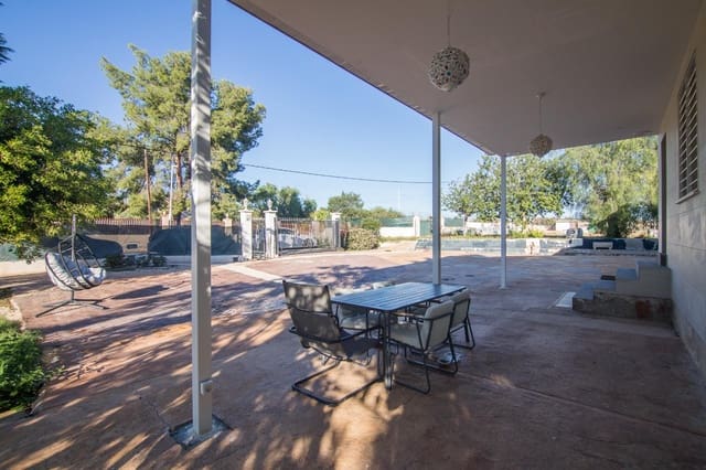 3 soveværelse Villa til salg i Peña de las Águilas, Elche / Elx med swimmingpool - € 430.000 (Ref: 9272668)