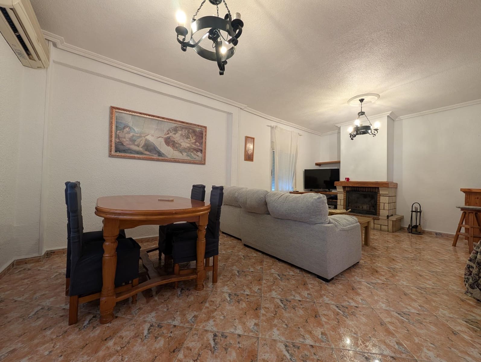 5 makuuhuone Huvila myytävänä paikassa Elche / Elx - 355 000 € (Ref: 9317892)