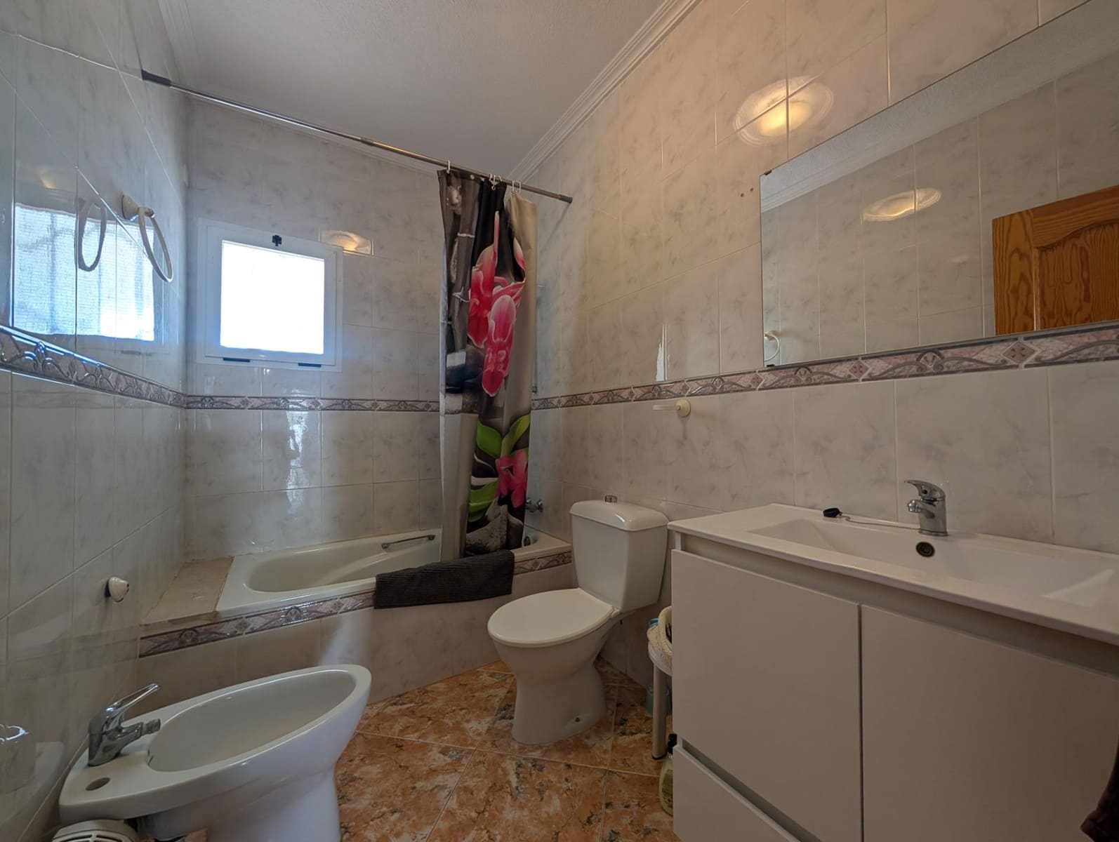 5 makuuhuone Huvila myytävänä paikassa Elche / Elx - 355 000 € (Ref: 9317892)