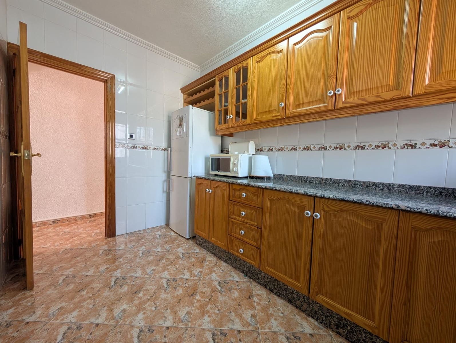 5 makuuhuone Huvila myytävänä paikassa Elche / Elx - 355 000 € (Ref: 9317892)