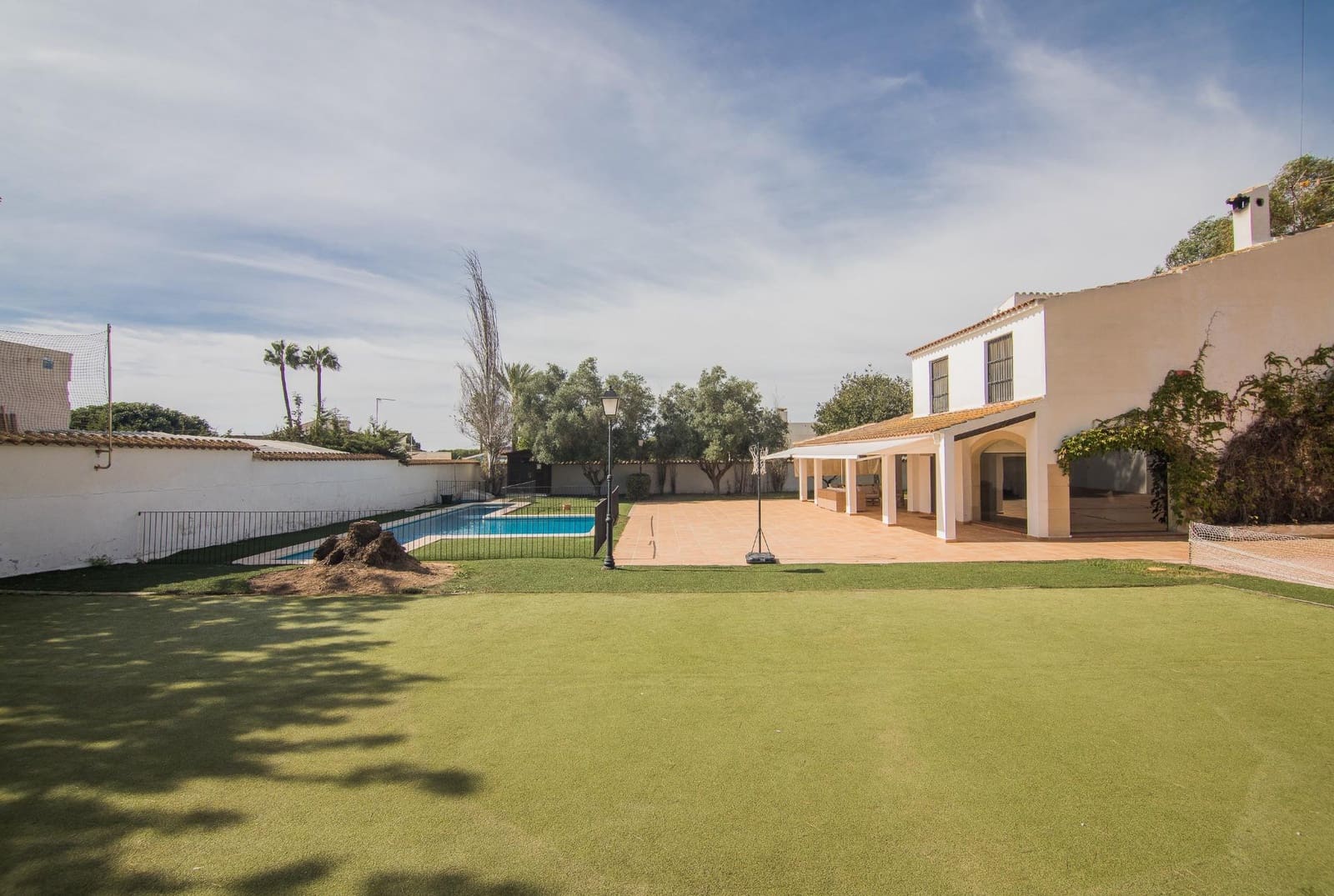 4 soverom Villa til salgs i Santa Pola med svømmebasseng garasje - € 1 150 000 (Ref: 9353667)