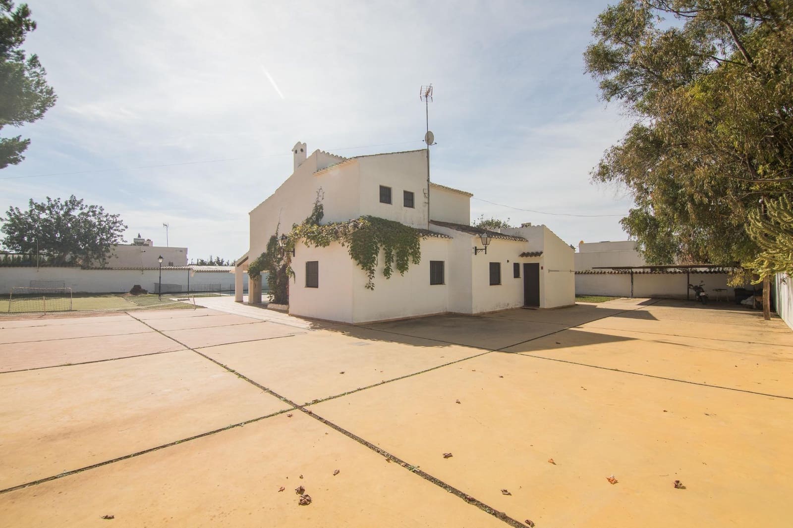 4 soverom Villa til salgs i Santa Pola med svømmebasseng garasje - € 1 150 000 (Ref: 9353667)