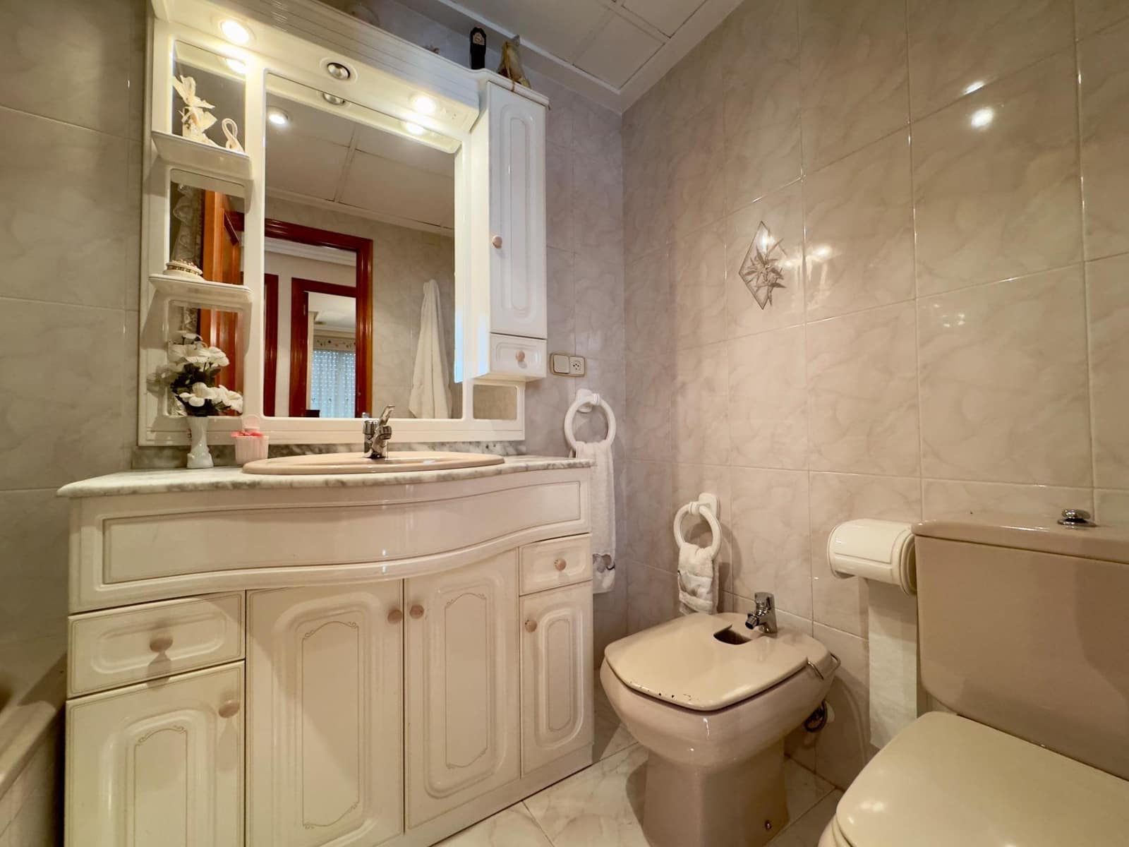 3 makuuhuone Asunto myytävänä paikassa Elche / Elx - 189 900 € (Ref: 9367613)