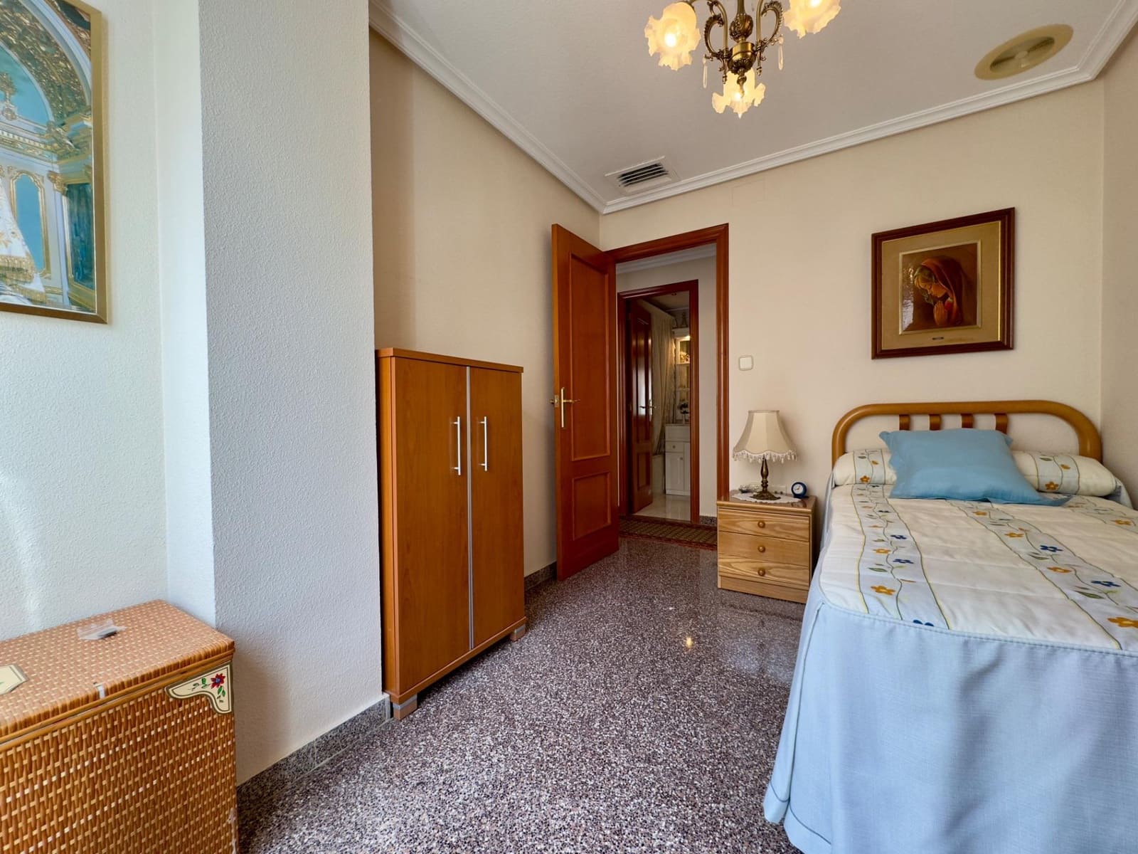 3 makuuhuone Asunto myytävänä paikassa Elche / Elx - 189 900 € (Ref: 9367613)