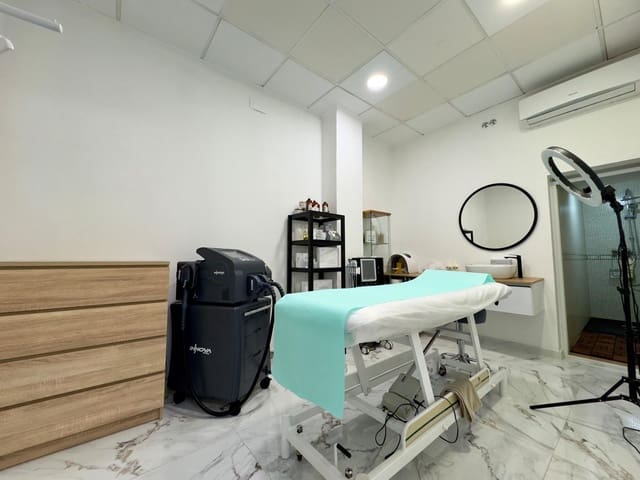 2 chambre Entreprise à vendre à Elche / Elx - 27 000 € (Ref: 9374198)