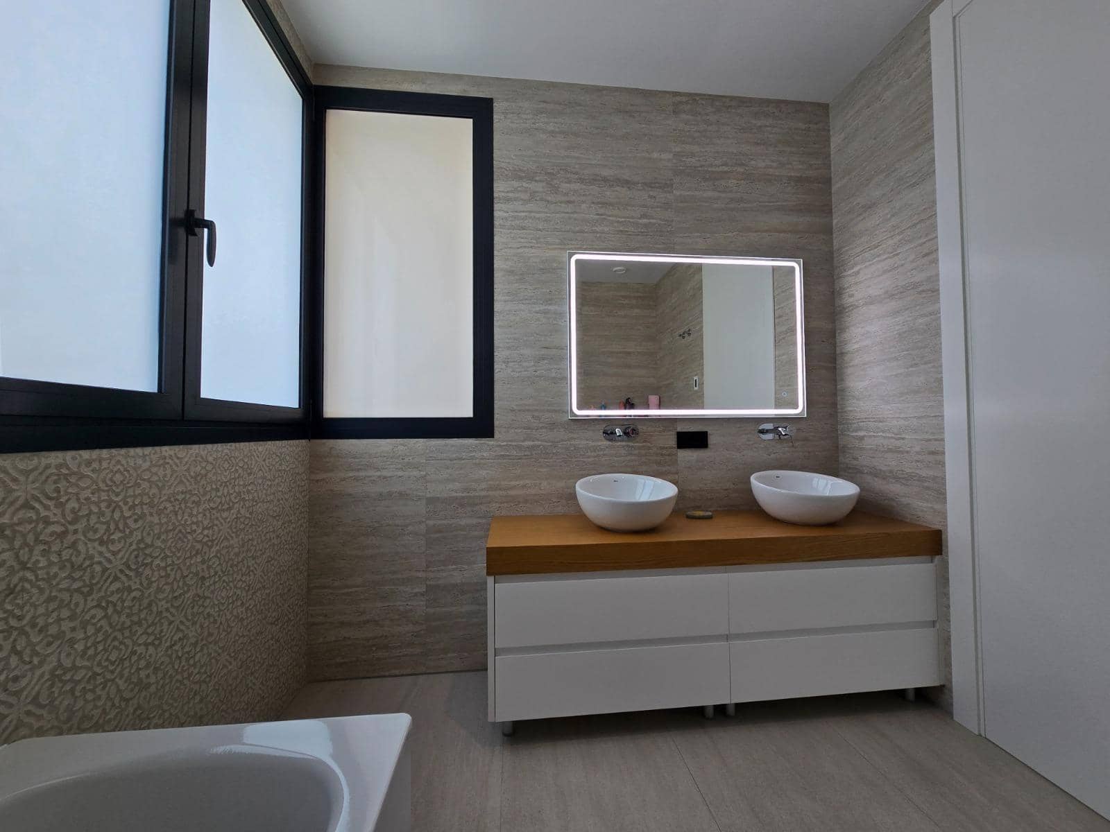 6 makuuhuone Huvila myytävänä paikassa Benidorm mukana uima-altaan - 1 149 000 € (Ref: 9387987)