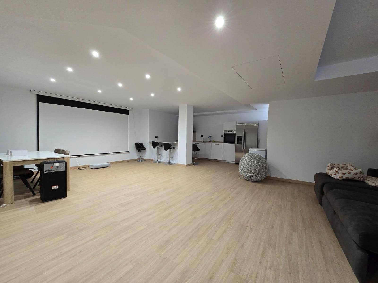 6 makuuhuone Huvila myytävänä paikassa Benidorm mukana uima-altaan - 1 149 000 € (Ref: 9387987)