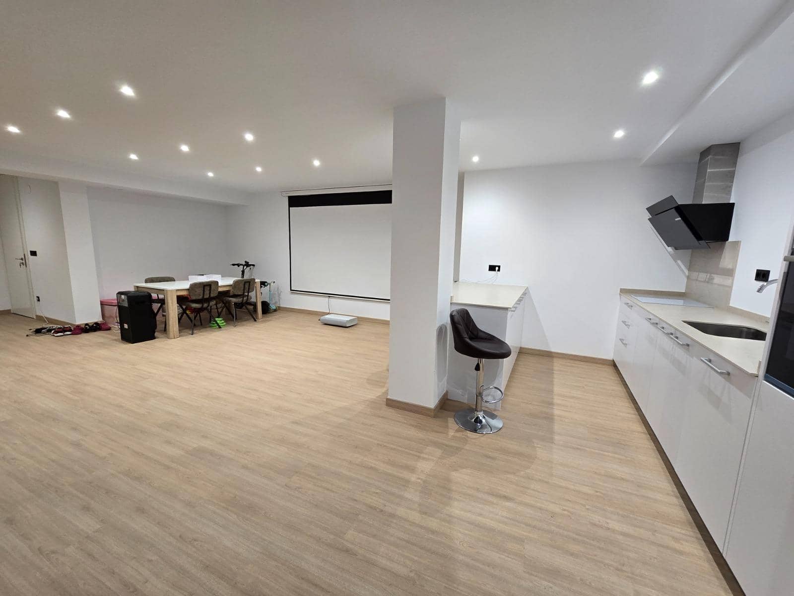 6 makuuhuone Huvila myytävänä paikassa Benidorm mukana uima-altaan - 1 149 000 € (Ref: 9387987)