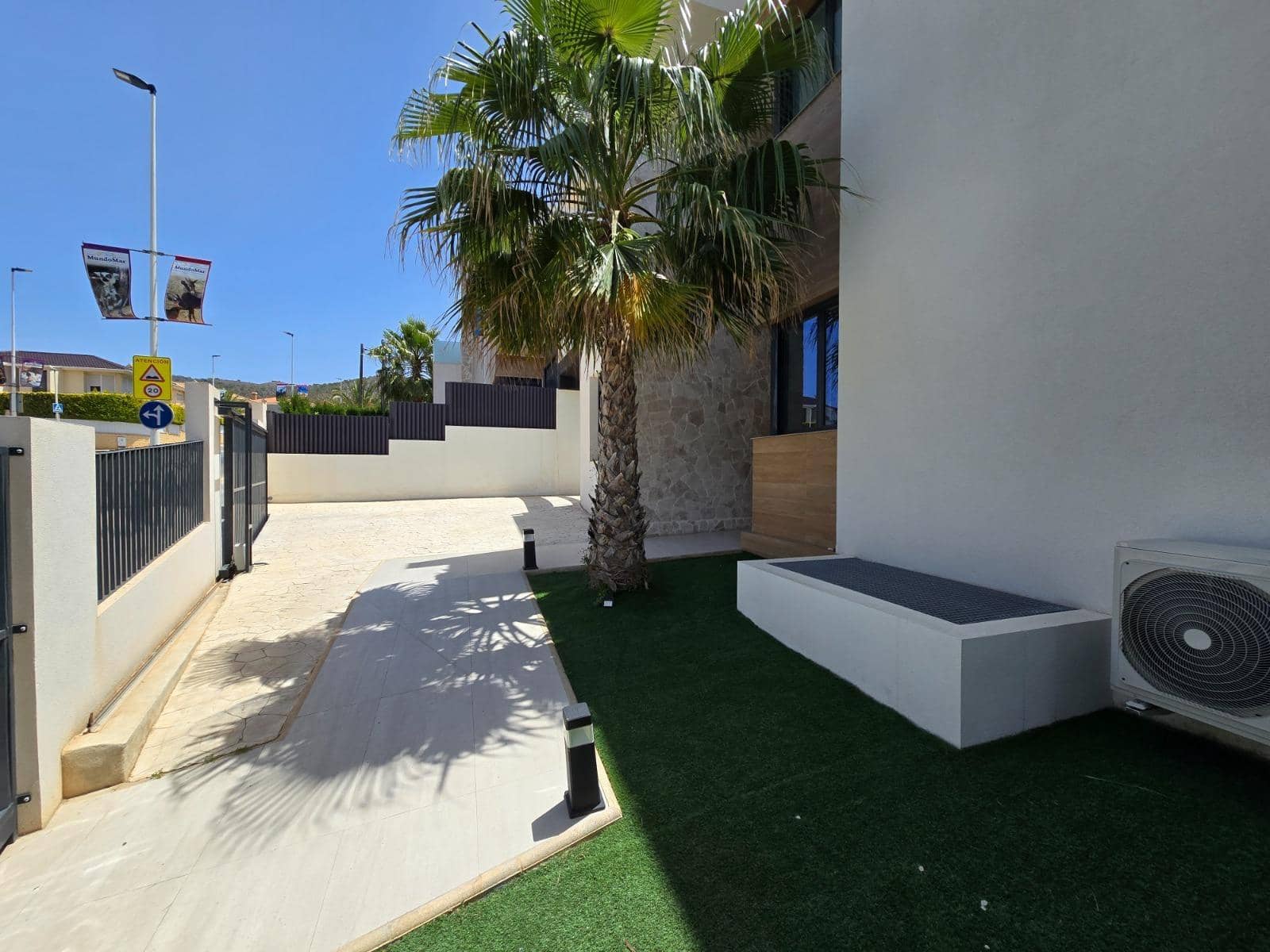 6 makuuhuone Huvila myytävänä paikassa Benidorm mukana uima-altaan - 1 149 000 € (Ref: 9387987)