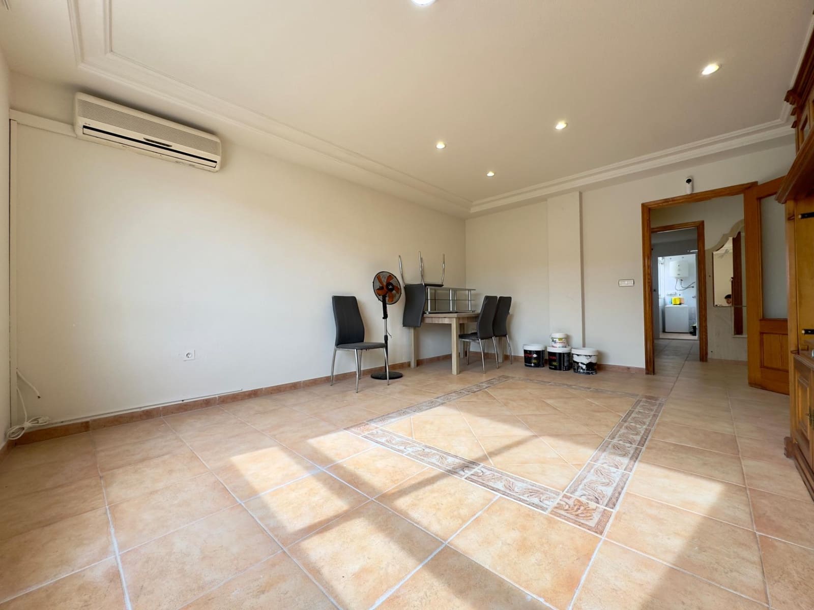 3 soverom Leilighet til salgs i Aspe - € 145 000 (Ref: 9398568)