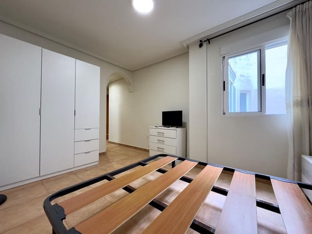 3 bedroom Flat for sale in Aspe - € 145,000 (Ref: 9398568)